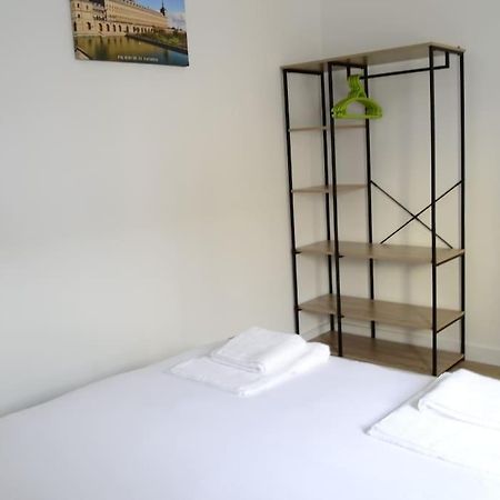 Casa En Alquiler Vacacional En อัลกาลาเดเอนาเรส ภายนอก รูปภาพ